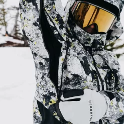 Burton [ak] Gore-Tex Swash Snowboardjacke Limeade Lichen Herren -Snowboard Ausrüstung Geschäft burton ak gore swash jacket 10001109964 04 gross